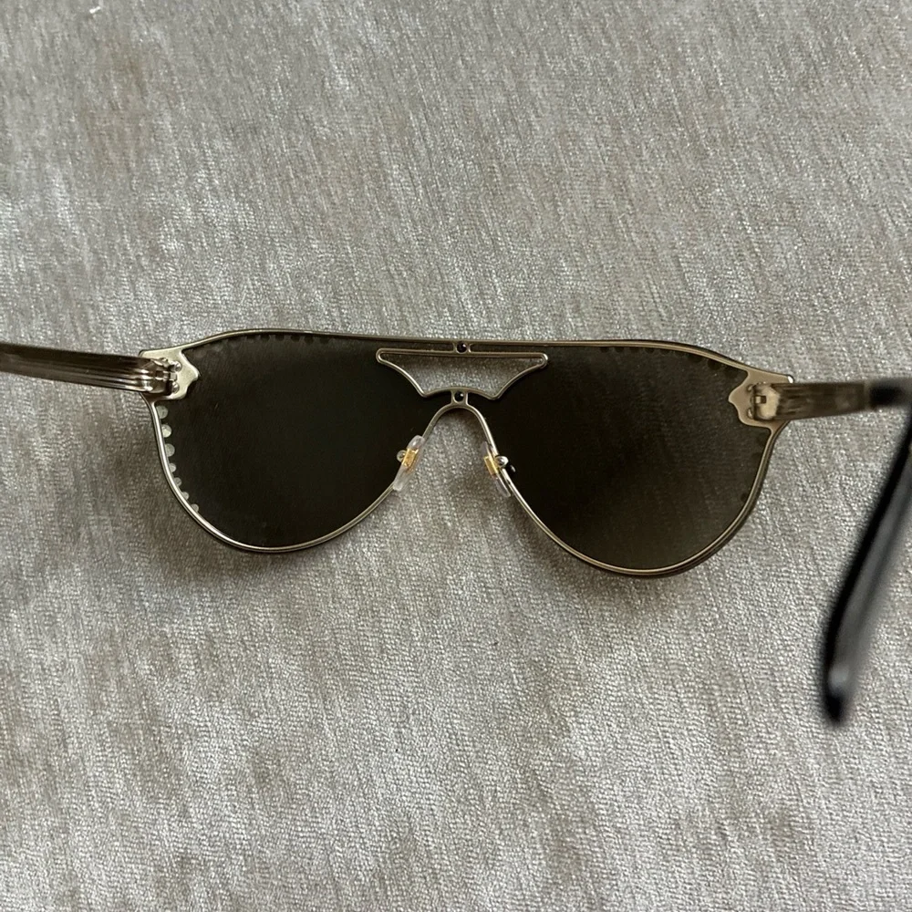 Versace women’s sunglasses MOD 2161-B 1252/5A 140 3N - Picture 12 of 12